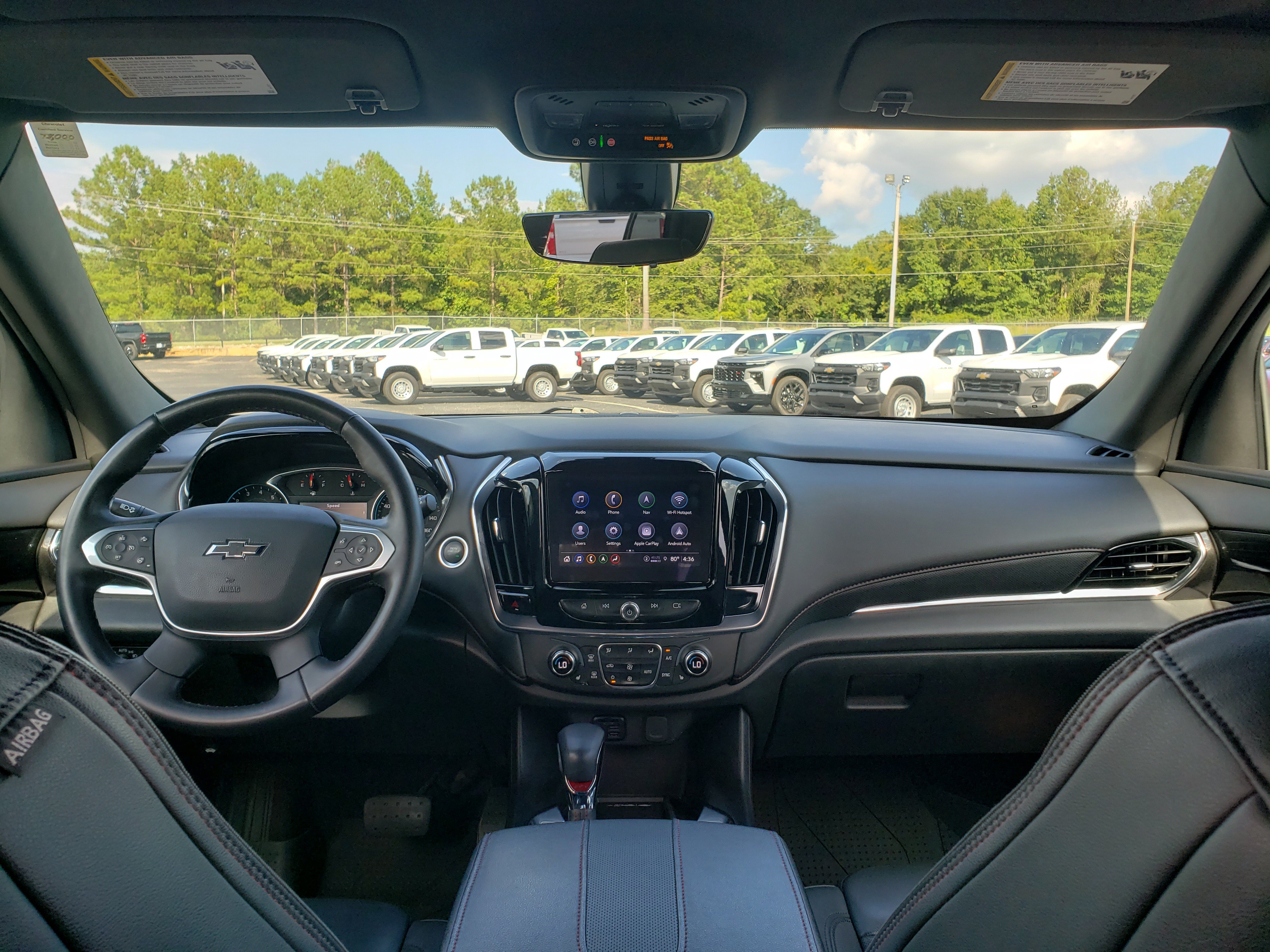 Used 2023 Chevrolet Traverse RS w/ LPO, Floor Liner Package FWD image 38