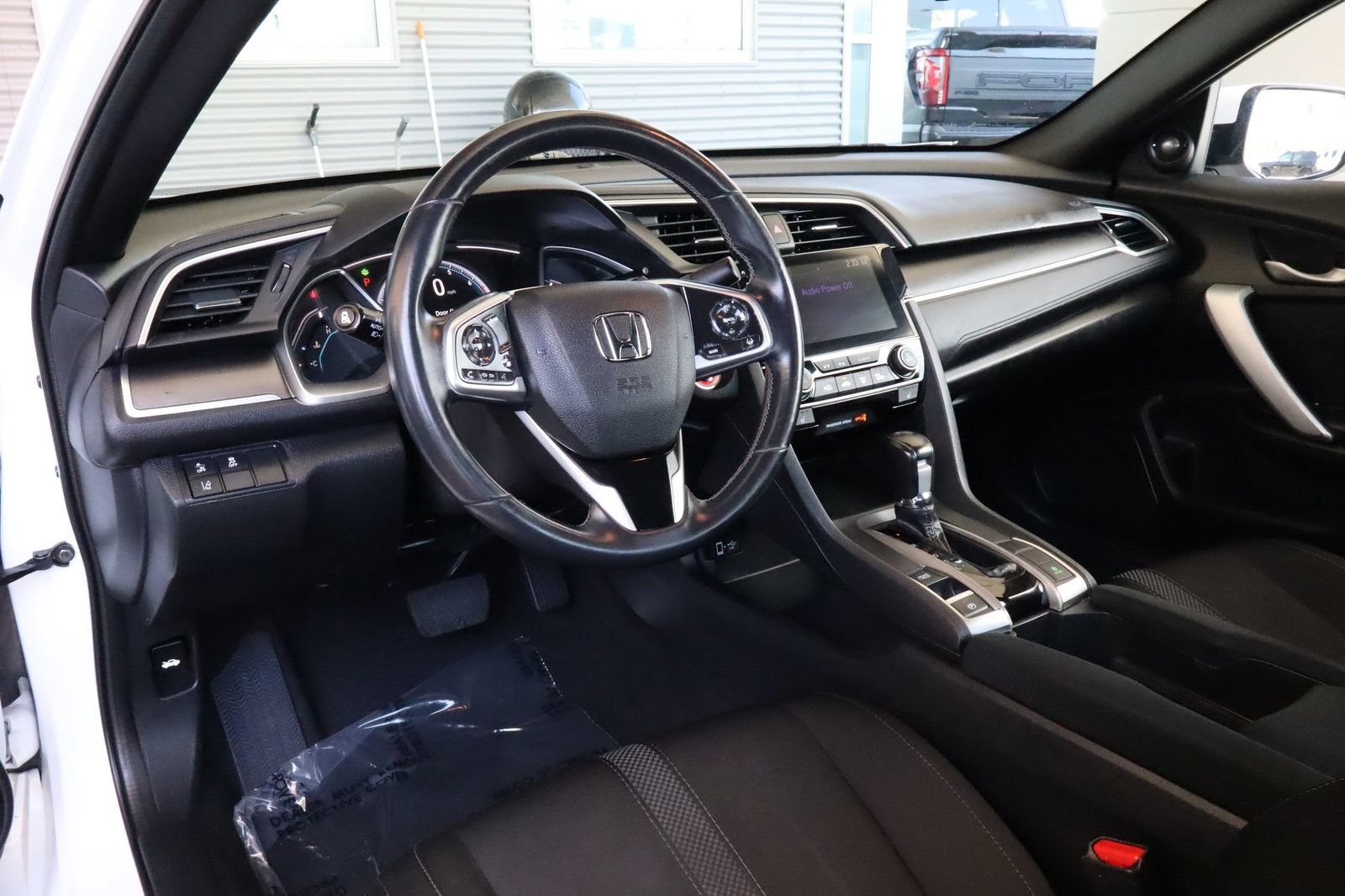 Used 2020 Honda Civic EX image 17