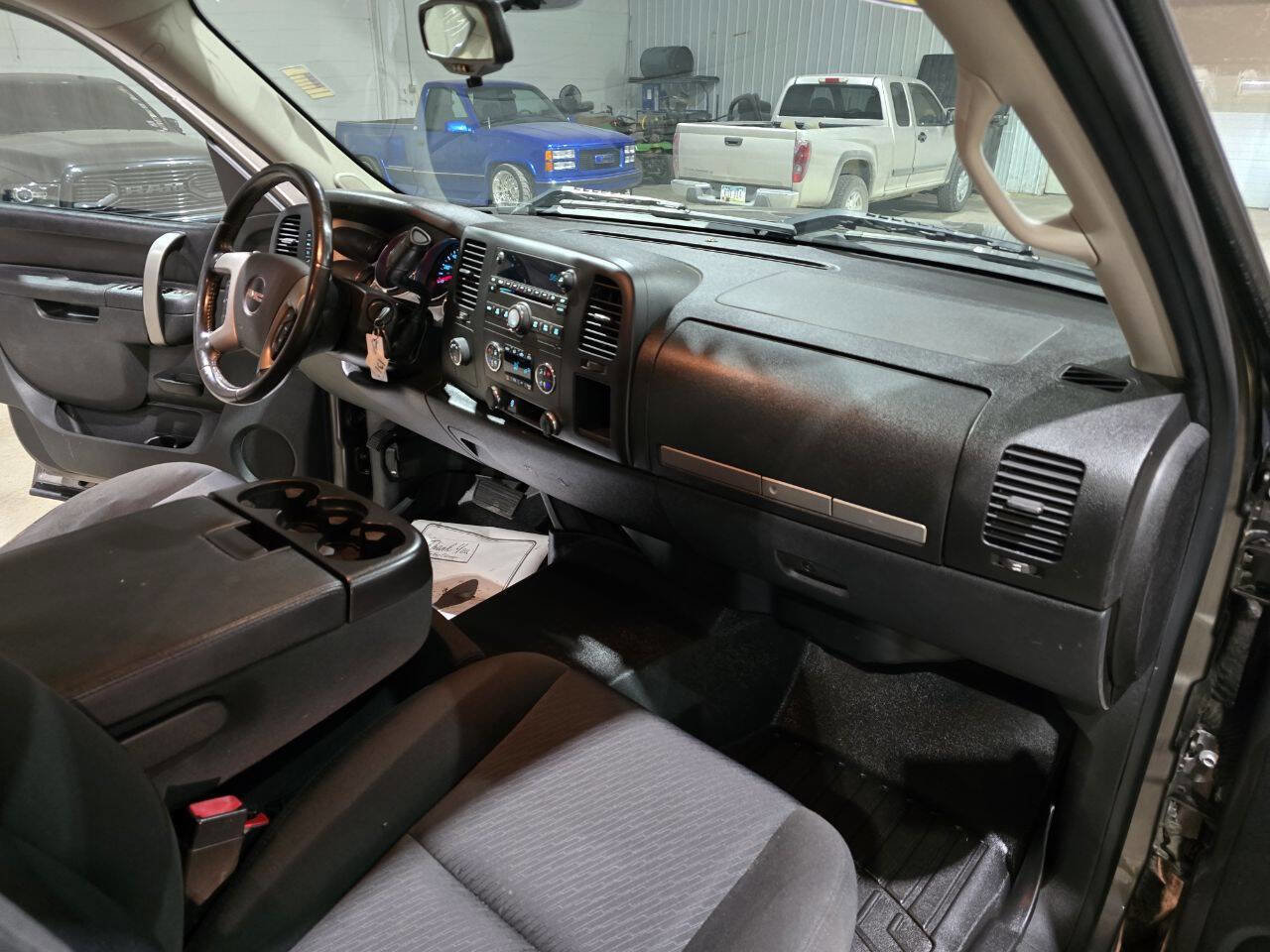 Used 2013 GMC Sierra 1500 SLE w/ Power Tech Package image 35