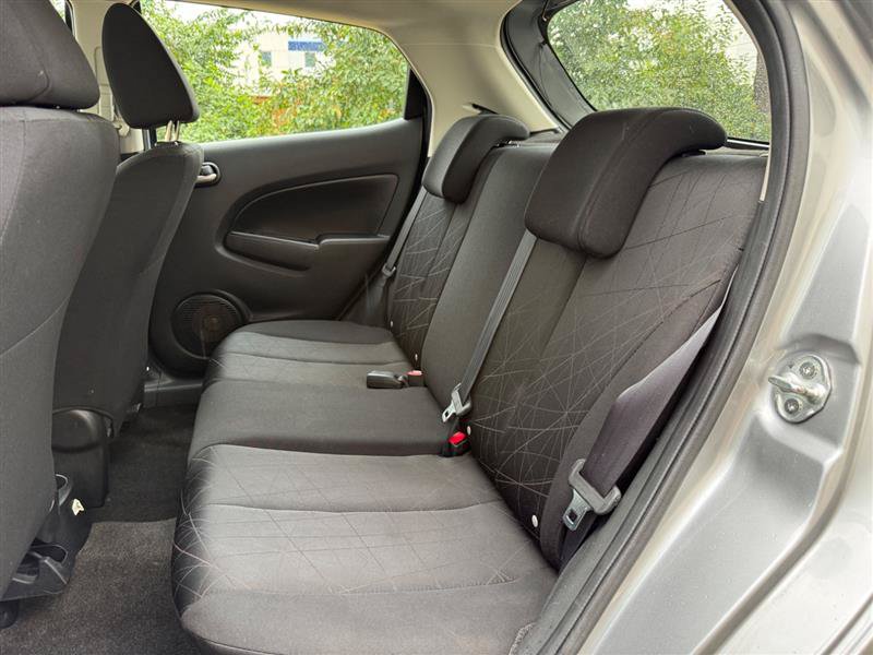 Used 2012 MAZDA MAZDA2 Sport FWD image 31
