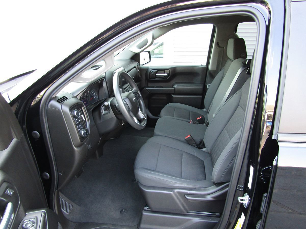 Used 2021 Chevrolet Silverado 1500 Custom Trail Boss w/ Safety Confidence Package image 4