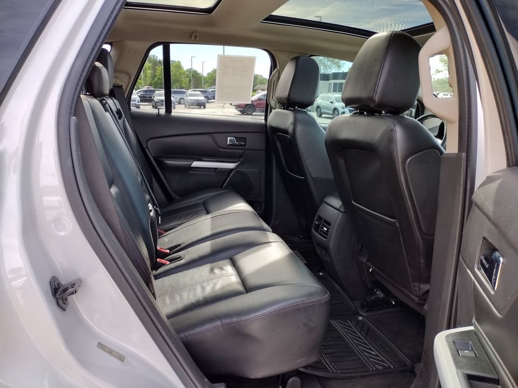 Used 2014 Ford Edge SEL w/ Canadian Touring Package FWD image 9
