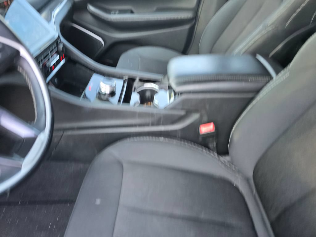 Used 2022 Jeep Grand Cherokee L Laredo w/ Luxury Tech Group I RWD image 28