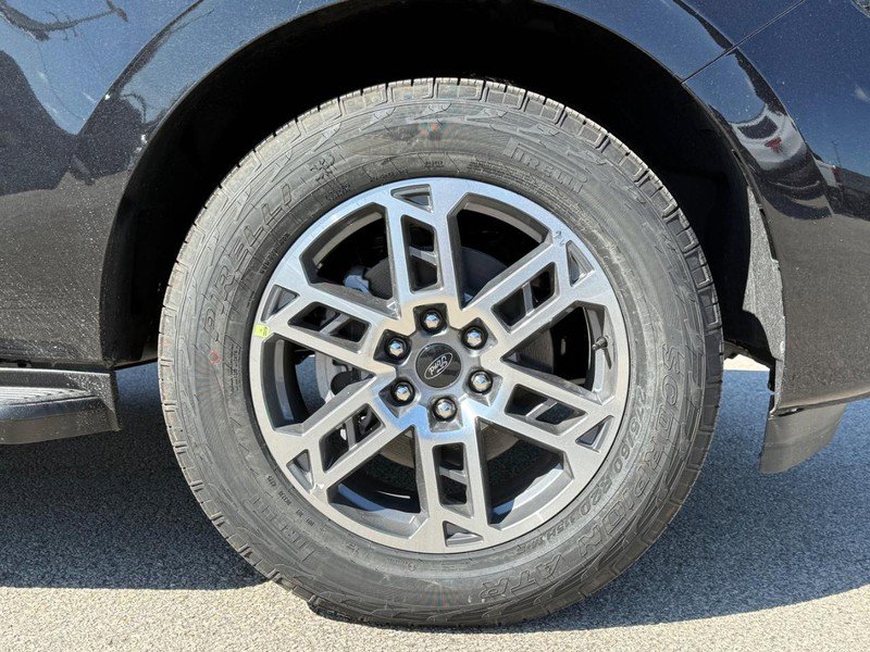 New 2026 Ford Expedition Max Active image 10