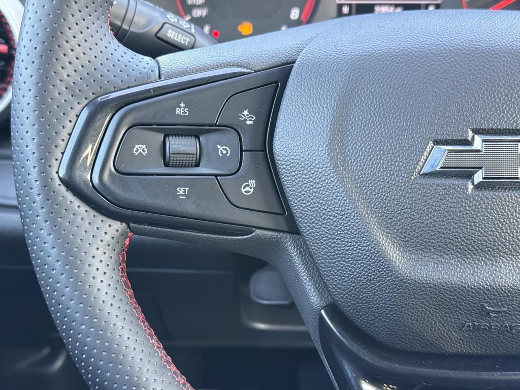 Used 2024 Chevrolet Trax RS w/ Driver Confidence Package FWD image 8