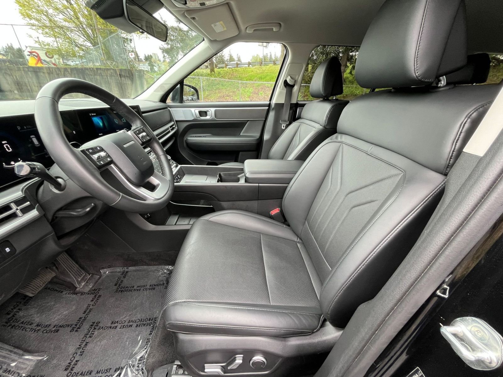 Used 2025 Hyundai Santa Fe SEL AWD/4WD image 29