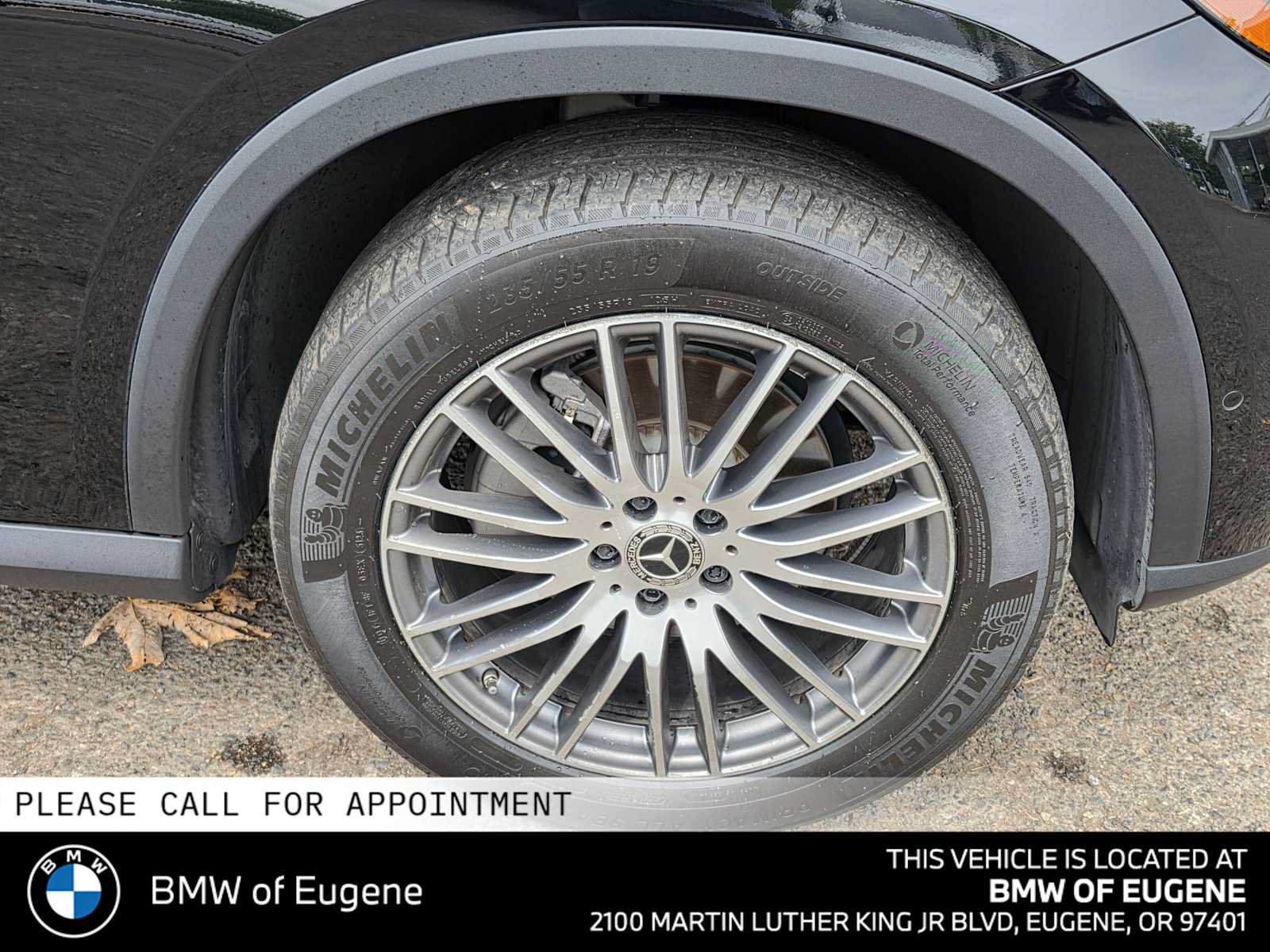 Used 2024 Mercedes-Benz GLC 300 4MATIC image 9