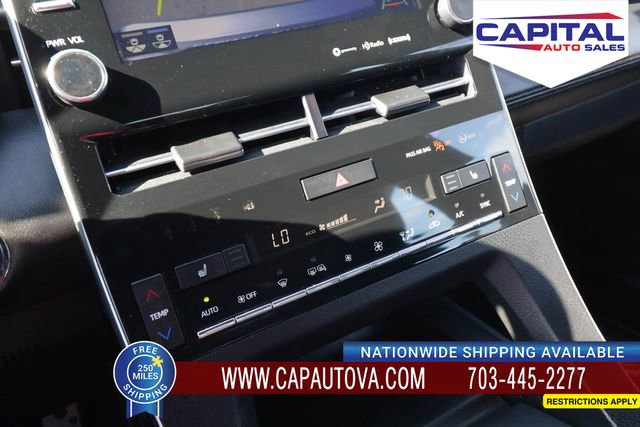 Used 2019 Toyota Avalon XSE w/ All Weather Liner Package image 11