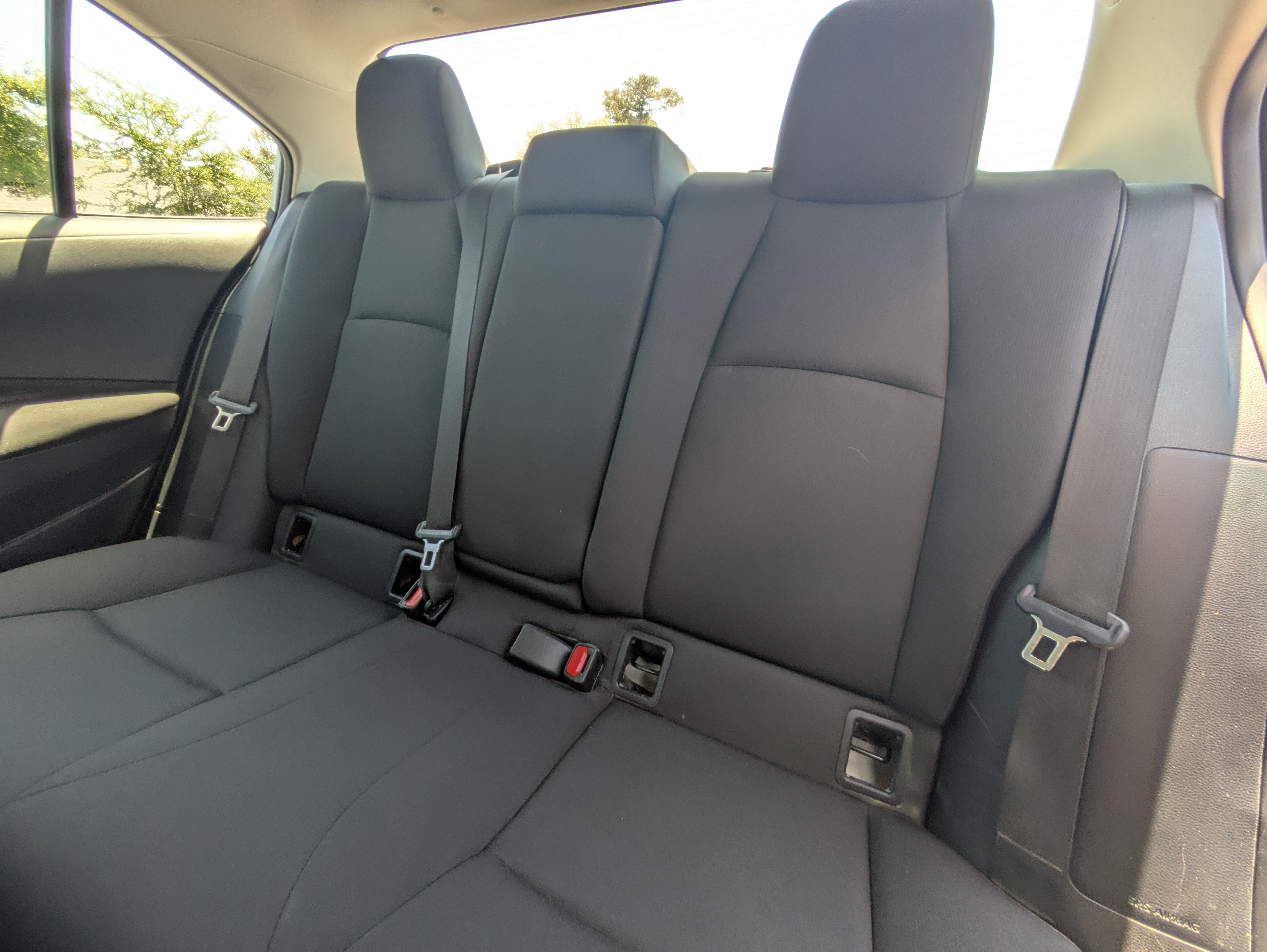 Used 2025 Toyota Corolla LE FWD image 7