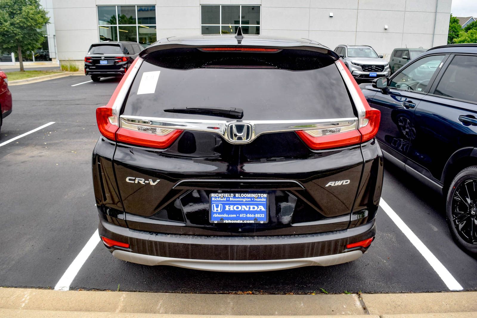 Used 2019 Honda CR-V EX image 17