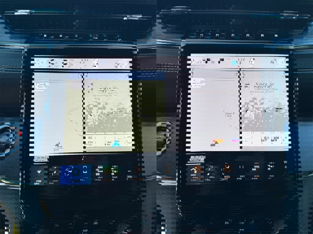 New 2025 Jeep Grand Cherokee Limited w/ Luxury Tech Group II image 32