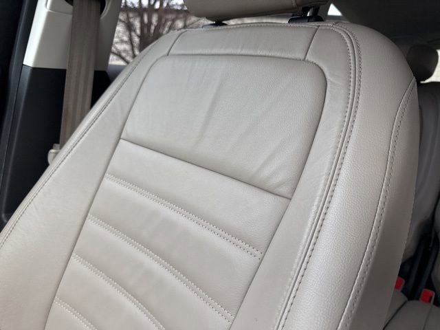 Used 2018 Ford Escape SEL image 45