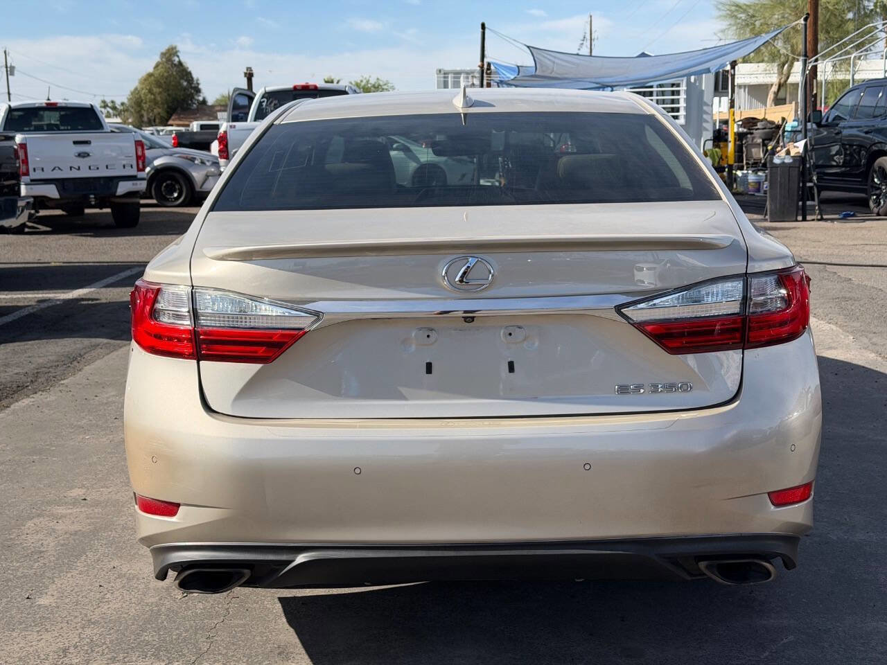 Used 2016 Lexus ES 350 w/ Luxury Package w/Wood Trim FWD image 5
