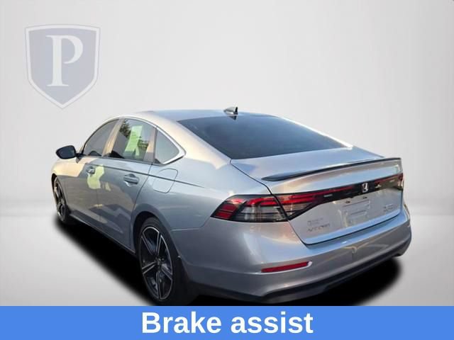 Used 2025 Honda Accord Sport image 8