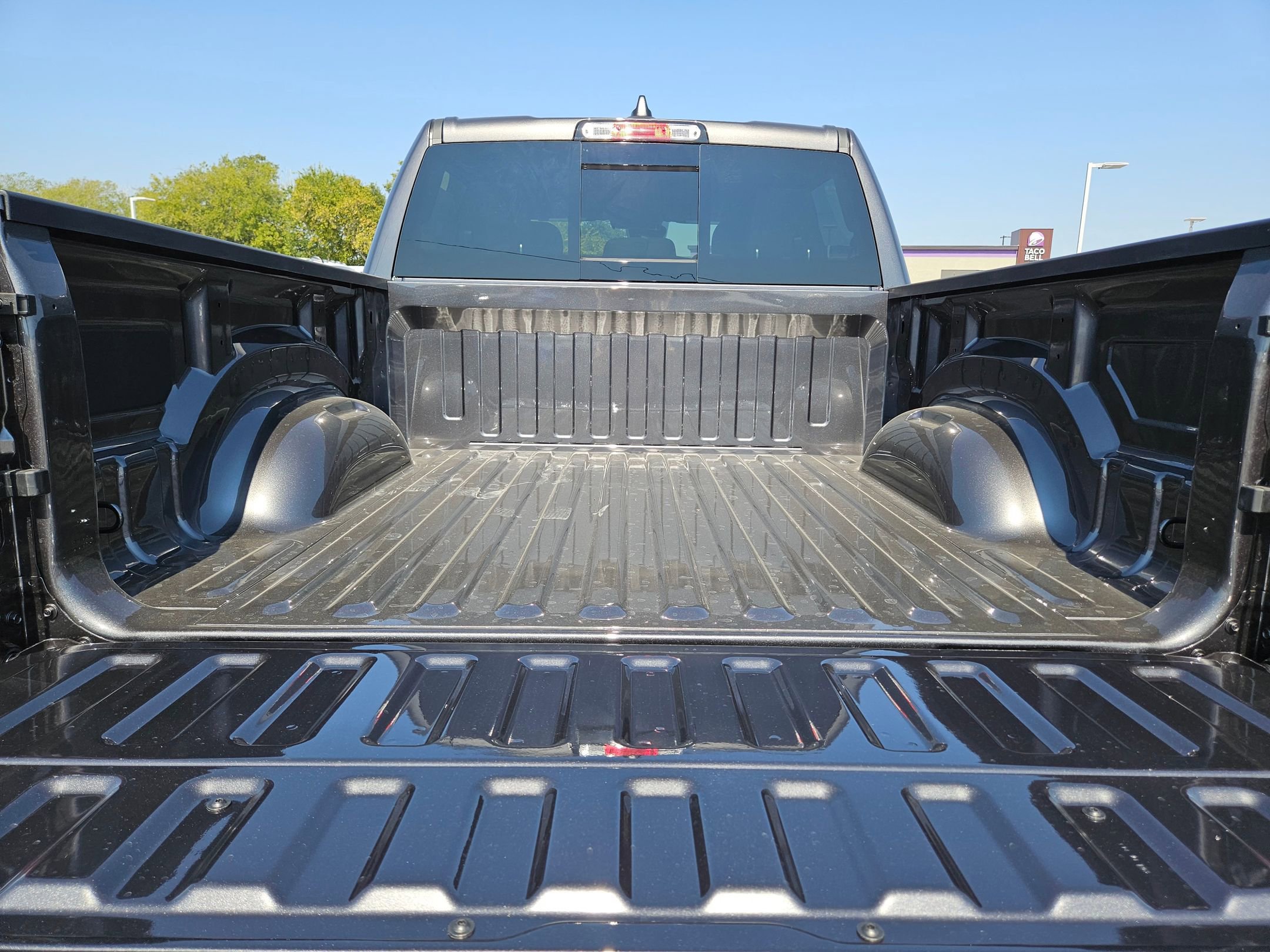 New 2026 RAM 1500 Classic Warlock image 19