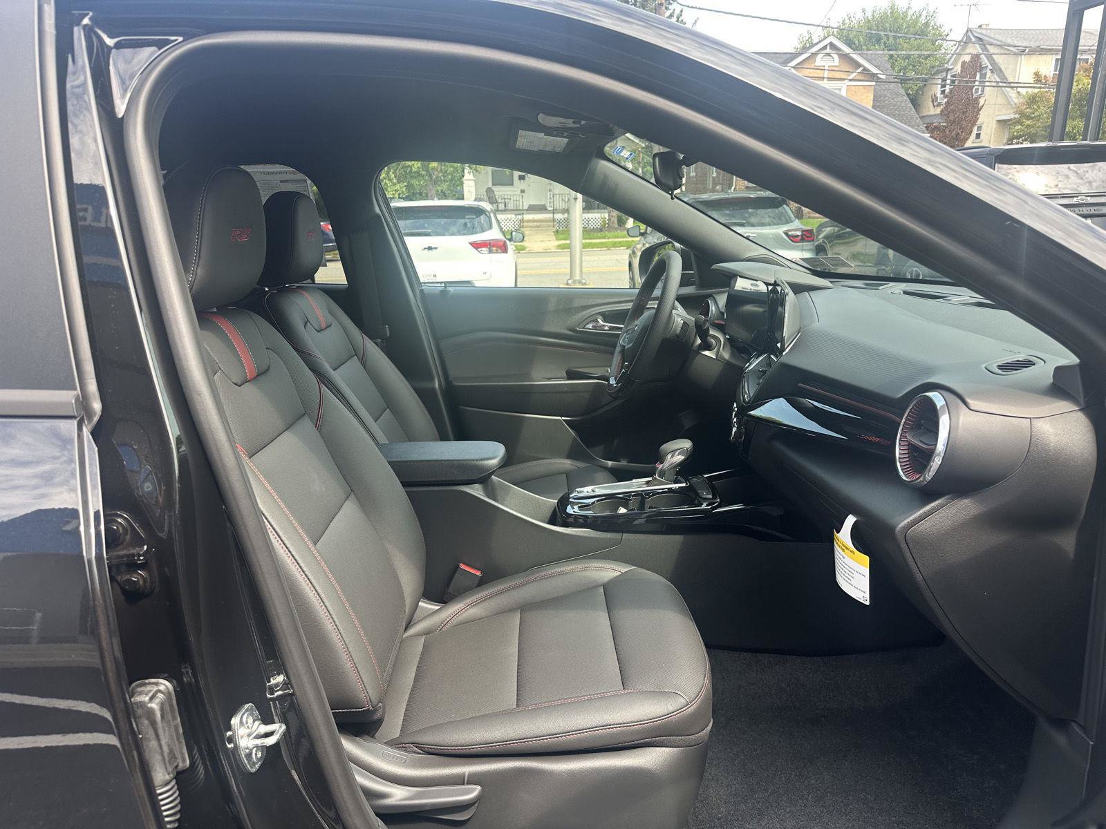 New 2026 Chevrolet Trax RS w/ Driver Confidence Package FWD image 13