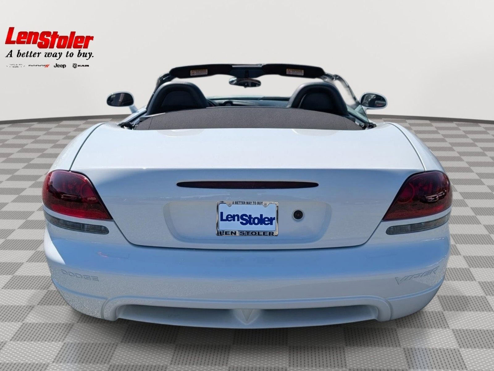 Used 2004 Dodge Viper SRT-10 image 4