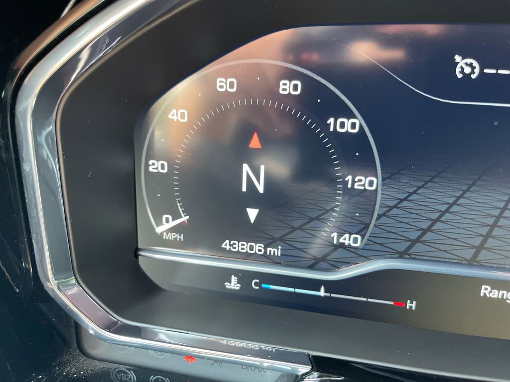 Used 2023 GMC Sierra 1500 Elevation image 23