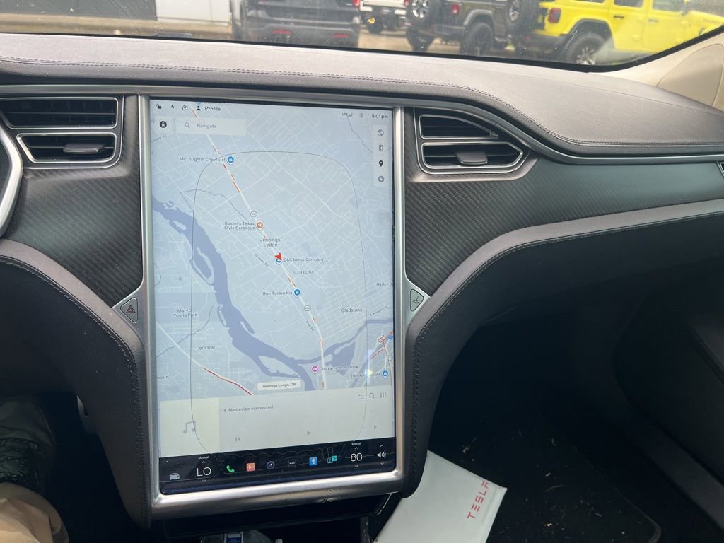 Used 2013 Tesla Model S Performance image 10