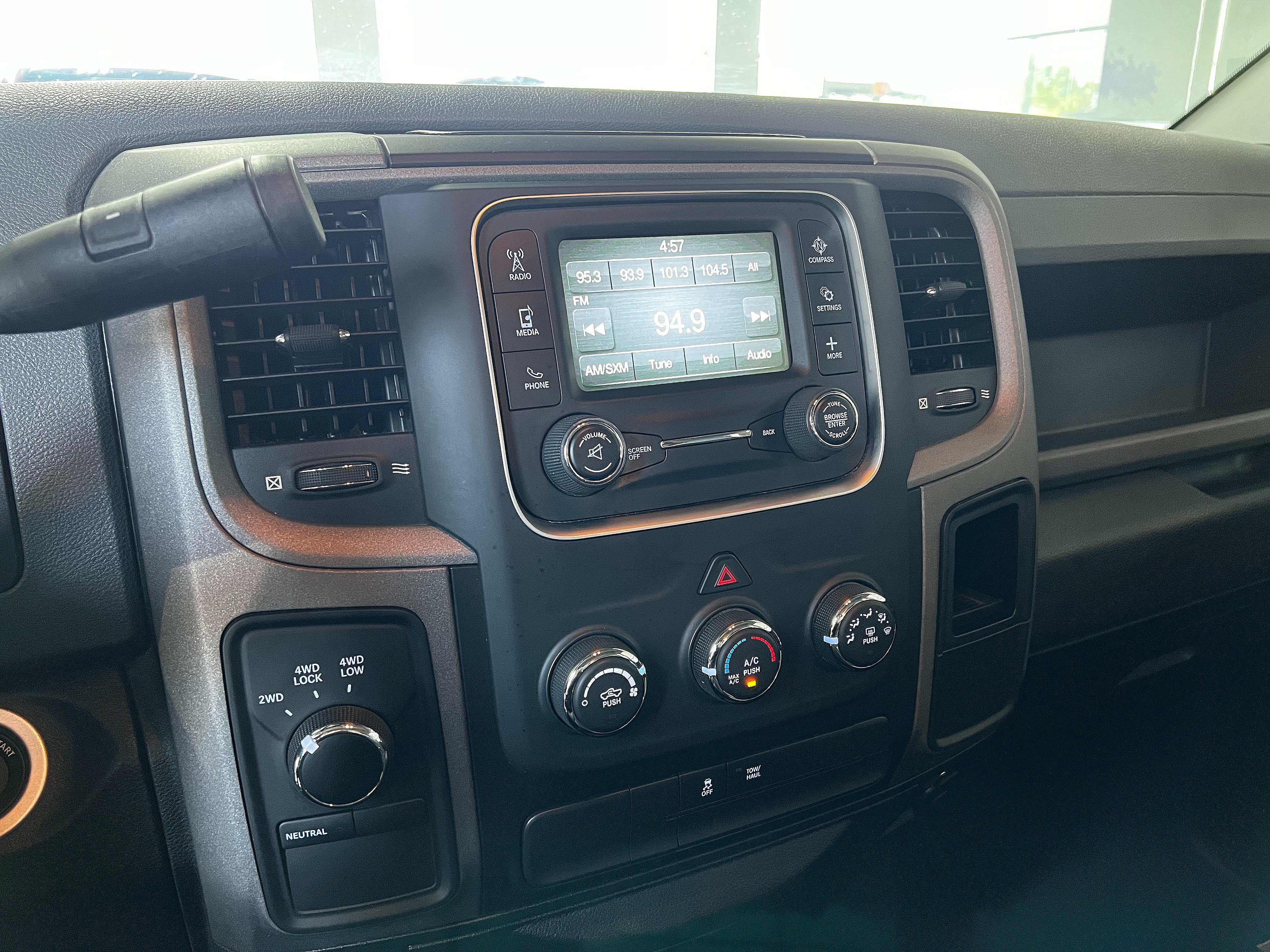 Used 2019 RAM 1500 Express w/ Wheel & Sound Group AWD/4WD image 14
