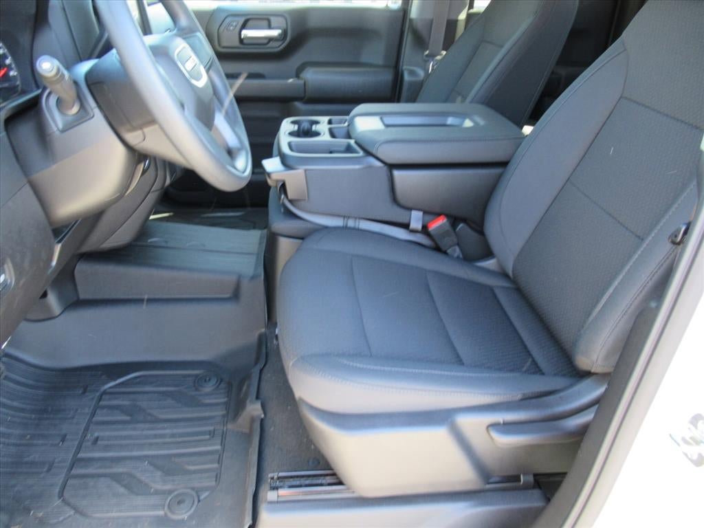 New 2026 GMC Sierra 1500 Pro w/ Pro Value Package image 17