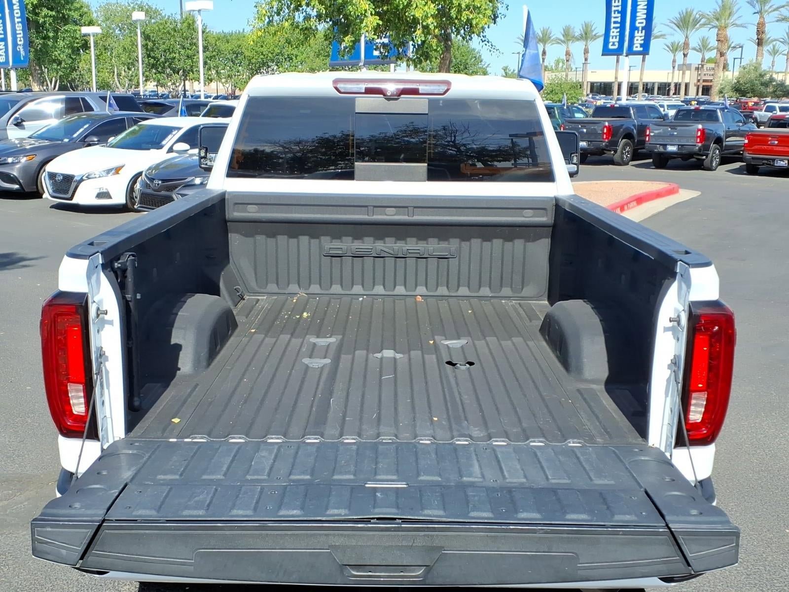 Used 2022 GMC Sierra 2500 Denali w/ Technology Package AWD/4WD image 16