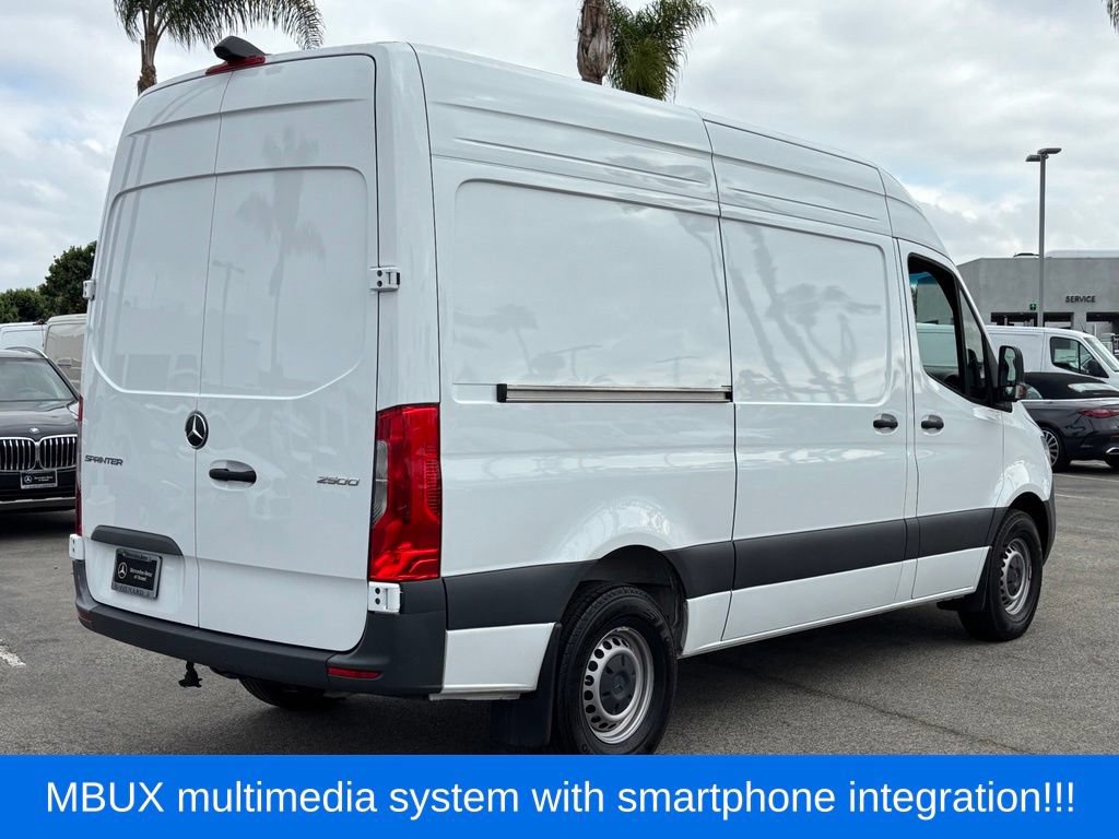 Used 2025 Mercedes-Benz Sprinter 2500 image 4