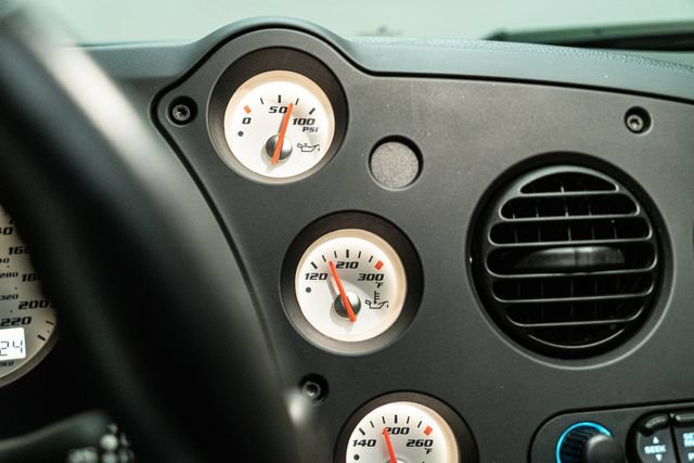 Used 2004 Dodge Viper SRT-10 RWD image 27