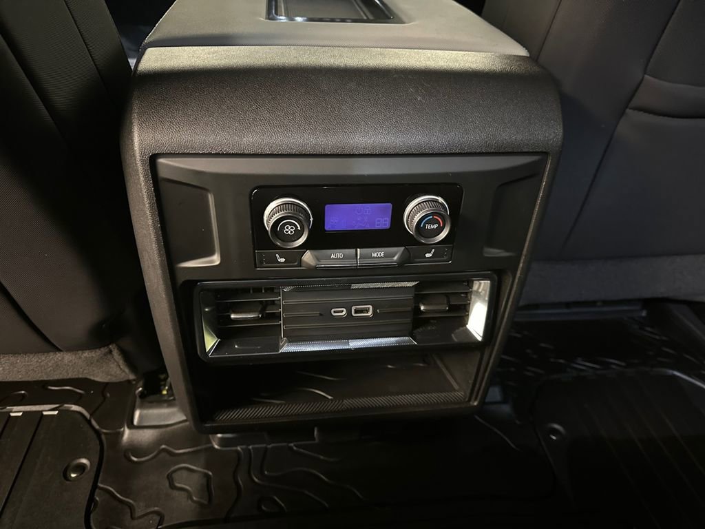 Used 2026 GMC Hummer EV SUV image 25