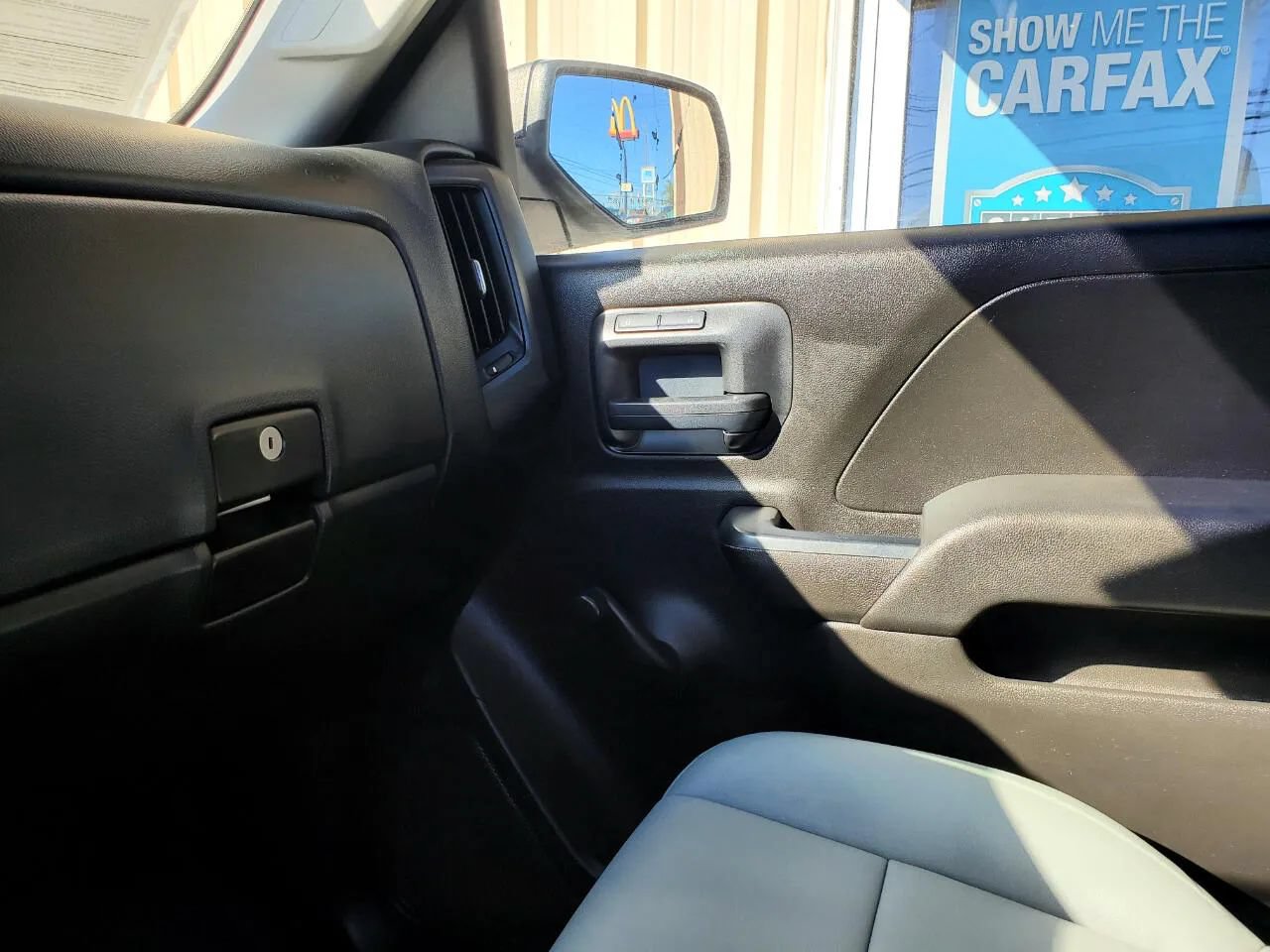 Used 2017 Chevrolet Silverado 1500 W/T RWD image 34
