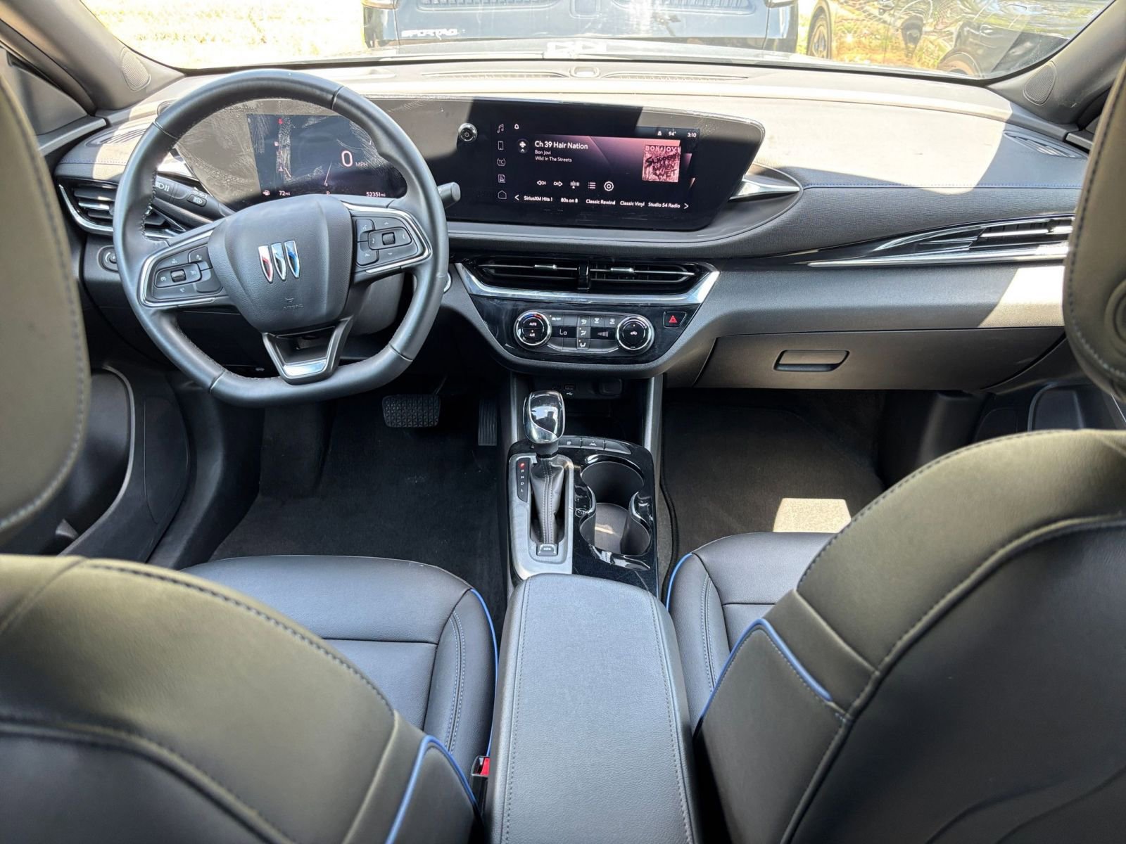 Used 2025 Buick Envista Sport Touring FWD image 40