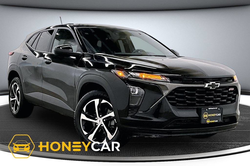 Used 2024 Chevrolet Trax RS