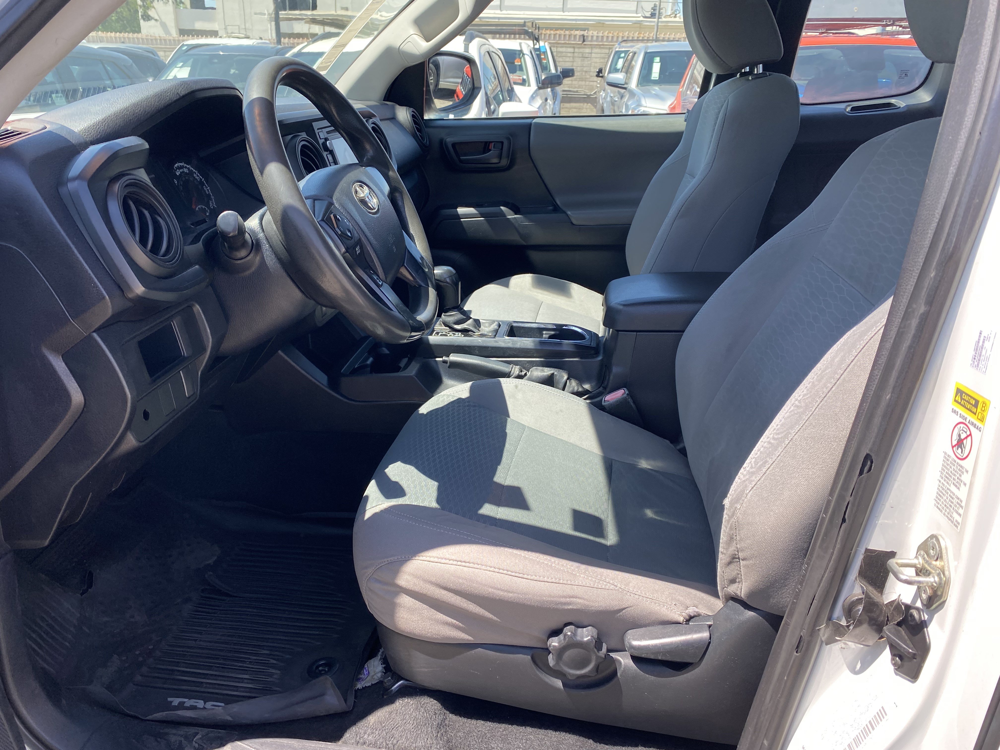 Used 2016 Toyota Tacoma SR RWD image 16