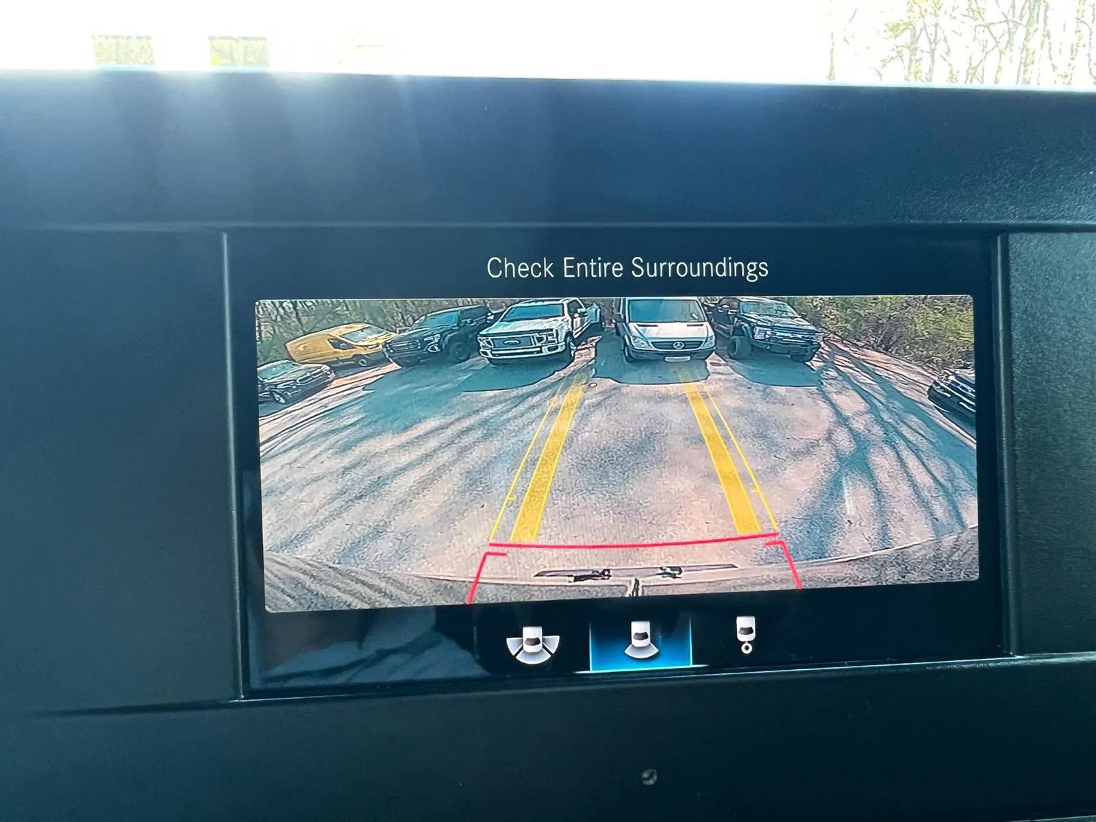 Used 2019 Mercedes-Benz Sprinter 2500 w/ Acoustic Package image 18