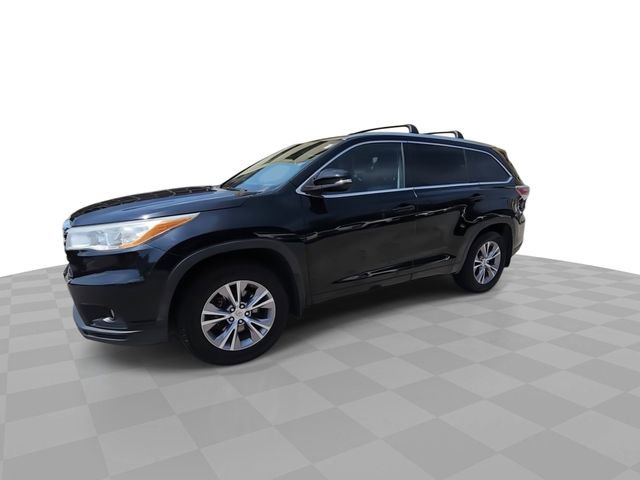 Used 2014 Toyota Highlander XLE AWD/4WD image 4