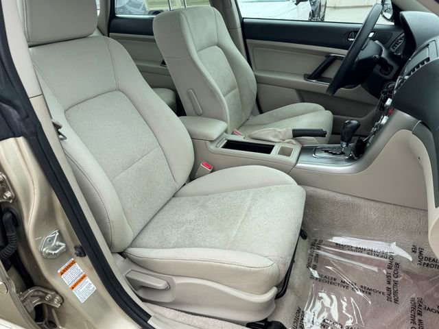 Used 2008 Subaru Legacy 2.5i AWD/4WD image 9