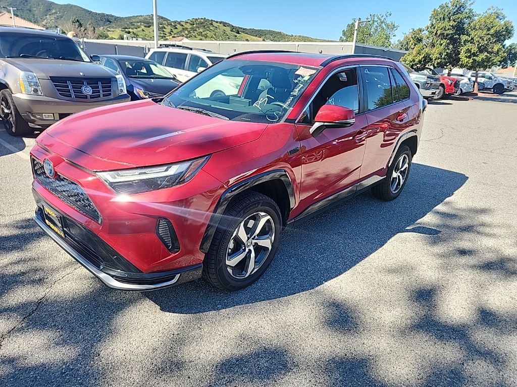 Used 2023 Toyota RAV4 SE w/ Weather & Moonroof Package