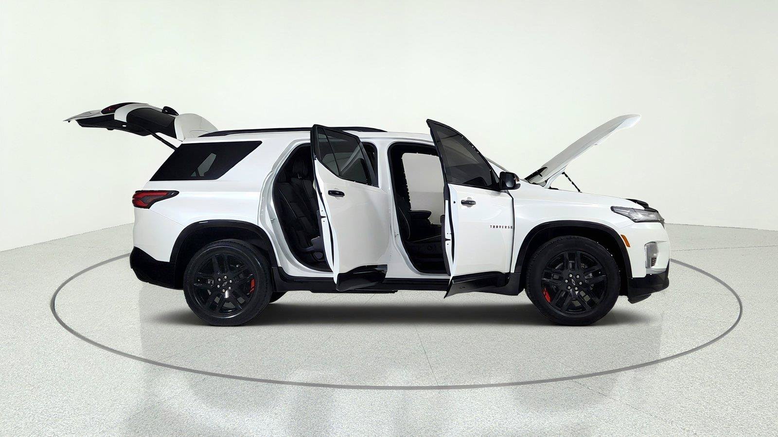 Used 2023 Chevrolet Traverse Premier w/ Redline Edition FWD image 15