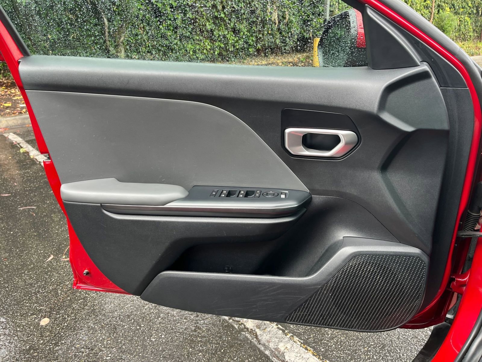 Used 2025 Kia K4 LXS image 18