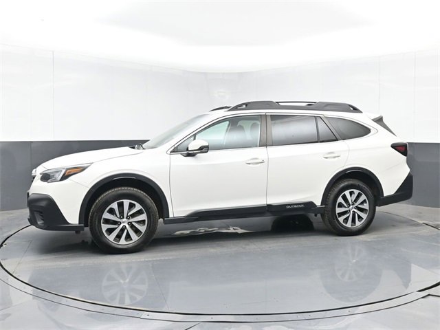 Used 2022 Subaru Outback Premium image 6