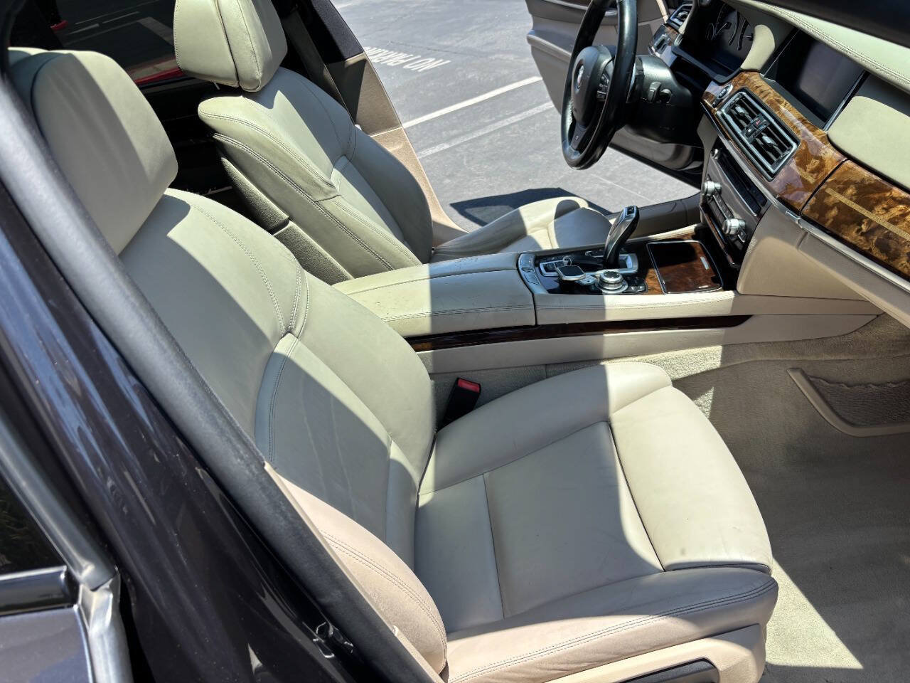 Used 2013 BMW 740Li RWD image 27