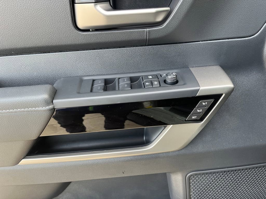 Used 2026 Toyota Tundra Limited image 13