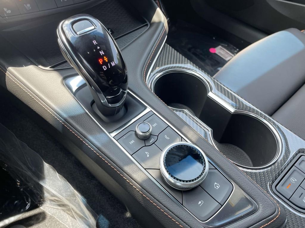 New 2025 Cadillac CT4 V image 24