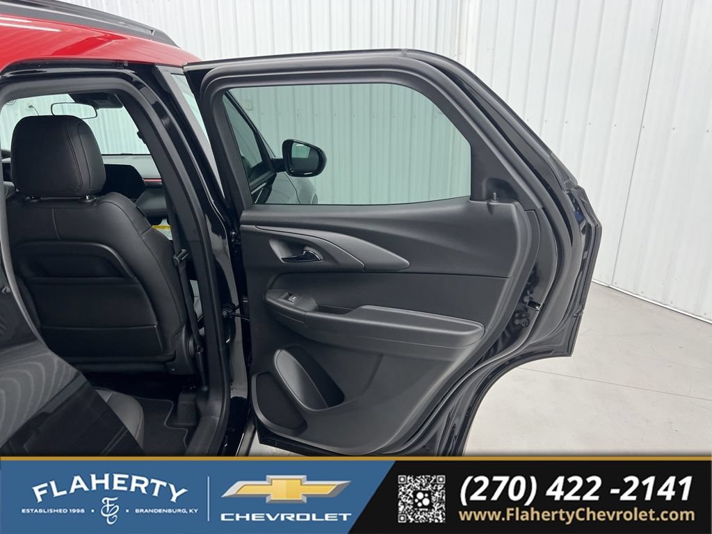 New 2026 Chevrolet TrailBlazer RS w/ Driver Confidence Package FWD image 12