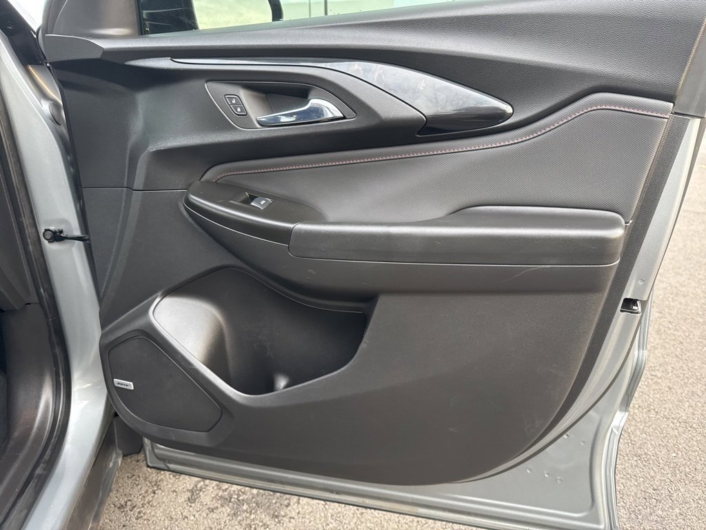 Used 2023 Chevrolet TrailBlazer RS w/ Sun and Liftgate Package image 26