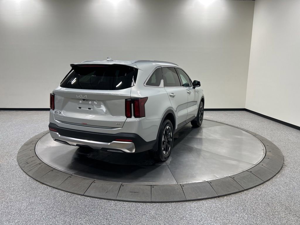 New 2026 Kia Sorento S image 5