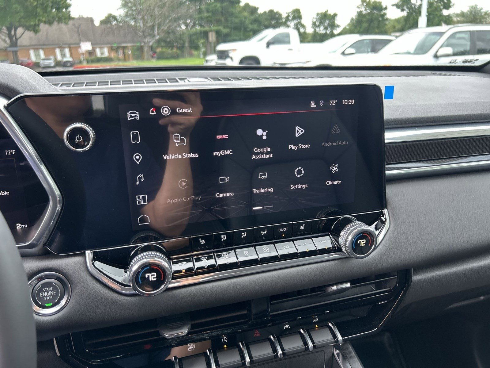 New 2026 GMC Canyon Elevation w/ Convenience Package image 16