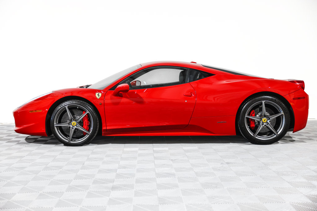 Used 2014 Ferrari 458 Italia Coupe RWD image 14