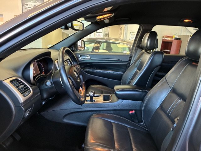 Used 2015 Jeep Grand Cherokee Limited RWD image 17