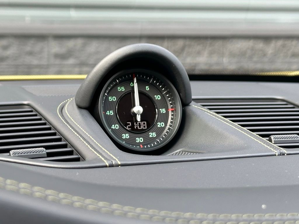 Certified 2026 Porsche 911 Carrera GTS image 33